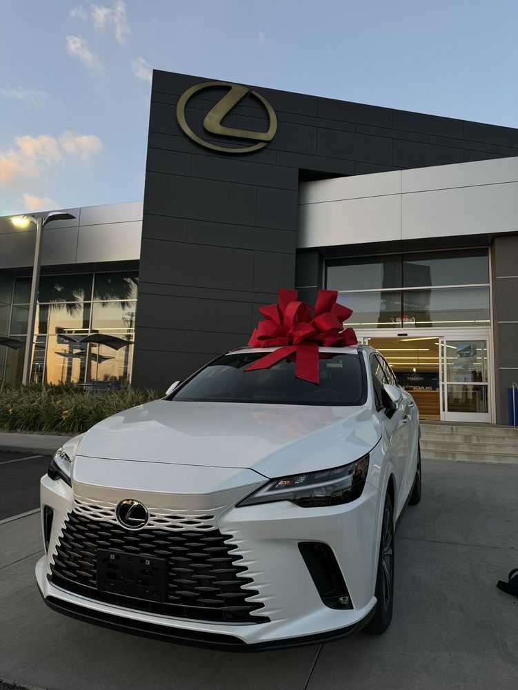 Longo Lexus