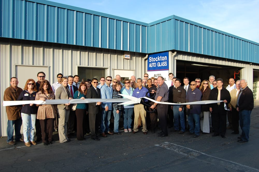 Stockton Auto Glass 11 Reviews Auto Glass Services 6860 Pacific