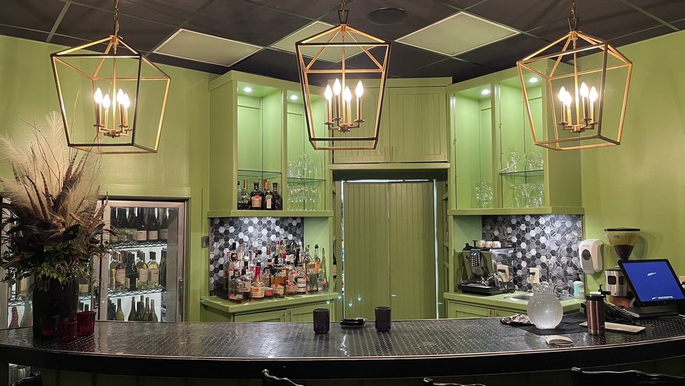 1703 Restaurant & Catering