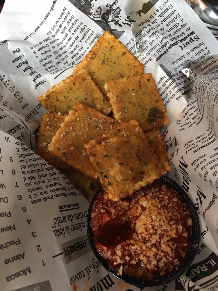 The Lou Eats & Drinks