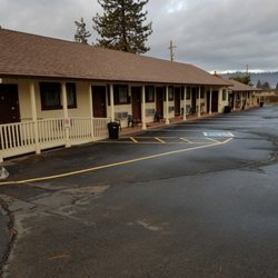 Burney Motel 28 Reviews Hotels 37448 State Hwy 299 E Photo Of Burney Motel Ca United States