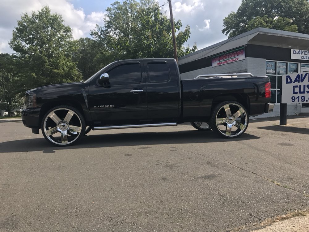 2009 Chevy Silverado On A Set Of Chrome 28 Texas Edition Rims And Photo Of Davenport Customs Durham Nc United States 2009 Chevy Silverado On