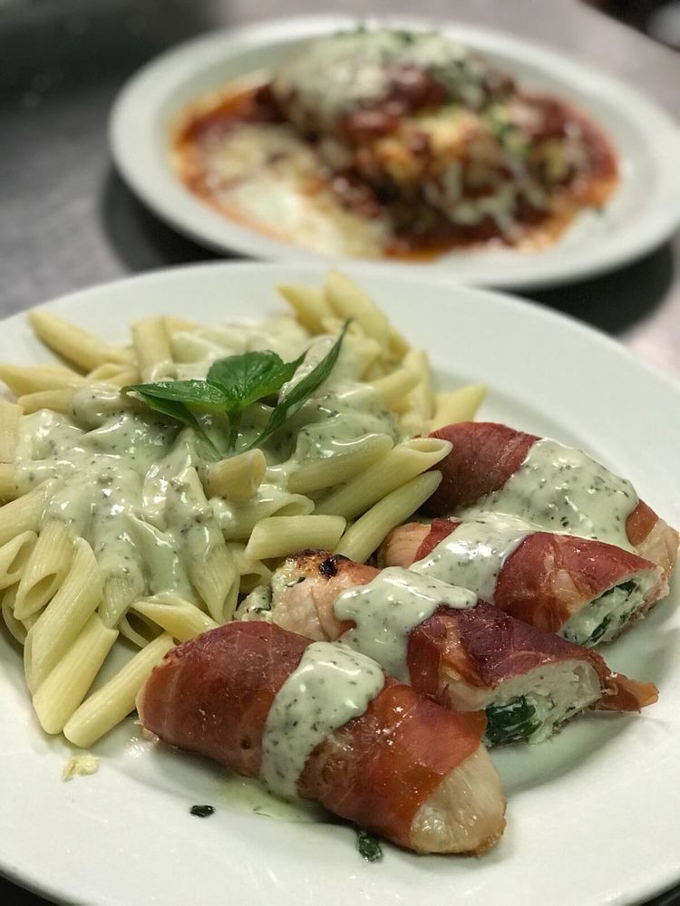 Matt’s Italian Cuisine 41 Photos & 66 Reviews Pizza 2771 Monument