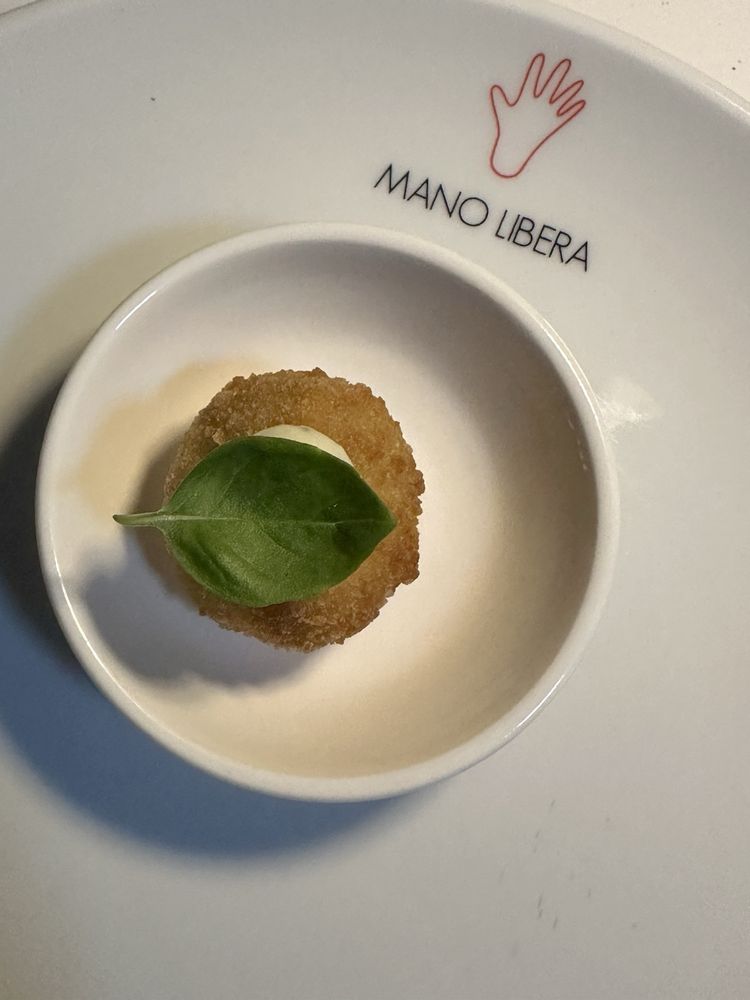 Mano Libera Image