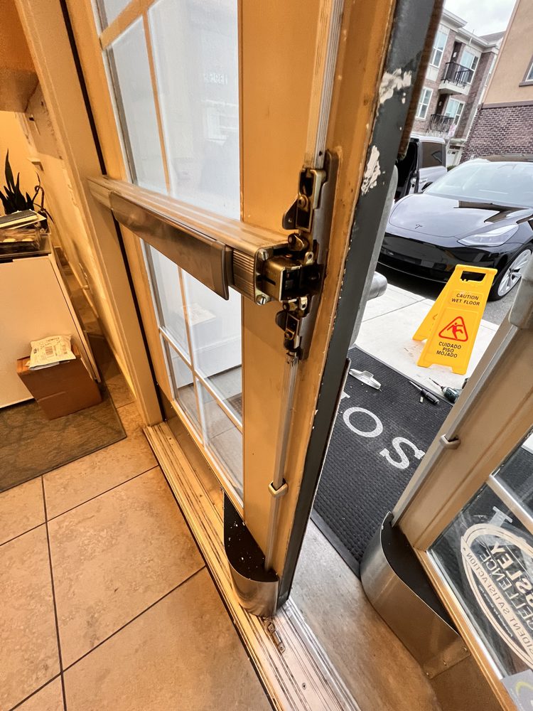 Thrifty Mobile Locksmith & Car Key