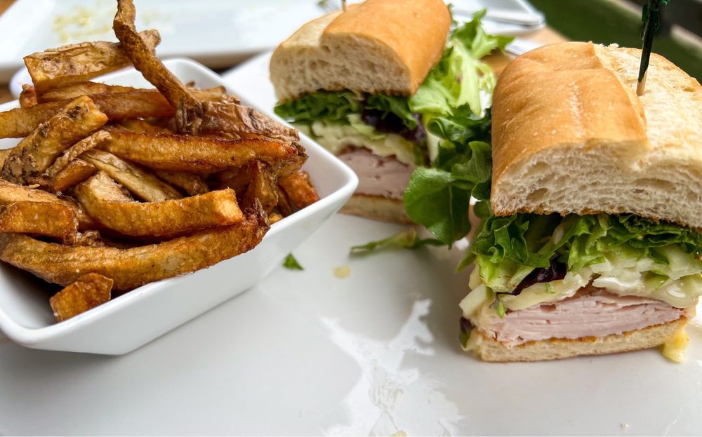 Picnikins Patio Cafe Picnikins Patio Cafe