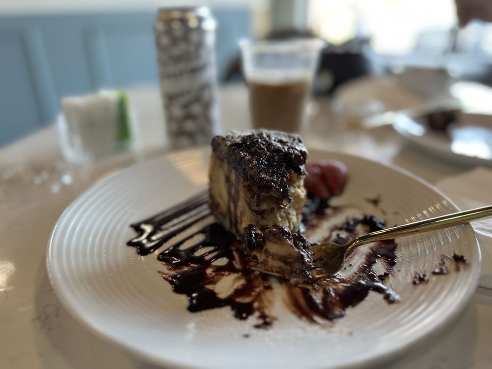Lubellas Patisserie