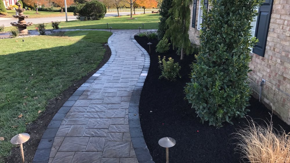 Royal Landscaping