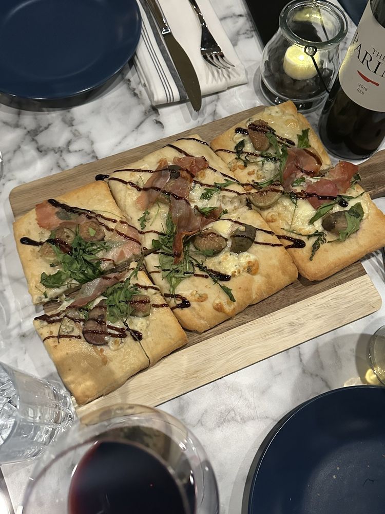 DNA Wine Lounge