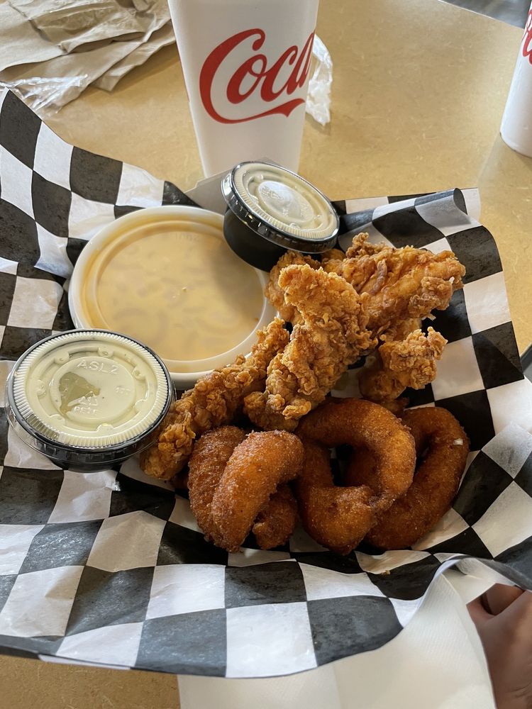 Dixie's Fish & Chicken