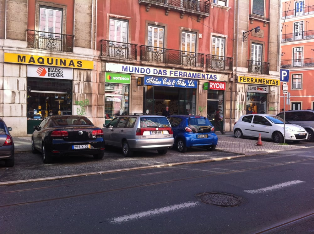 Mundo das Ferramentas Hardware Stores R. João das Regras, 3, Rossio