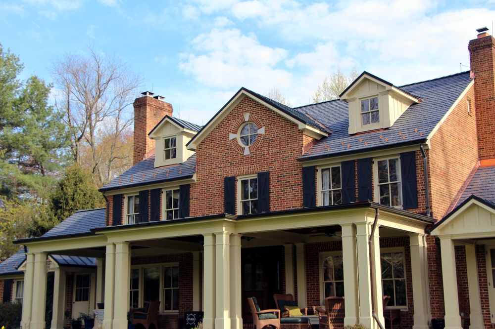 Shiner Roofing