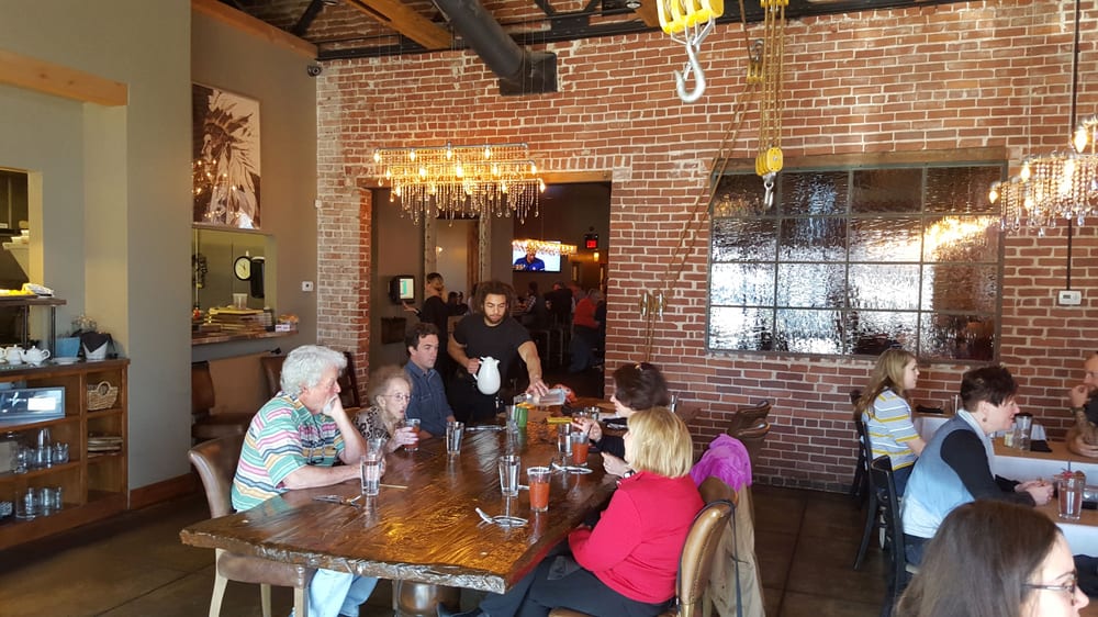 Brunch At Tallgrass Prairie Kitchen In The Blue Dome Section