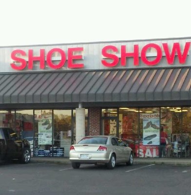 Shoe Show Shoe Stores 931 Alabama St, Columbus, MS Phone Number