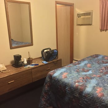 Ashland Motel Hotels 2300 Lake S Dr W Wi Phone Photo Of Ashland Motel Wi United States Room Interior