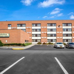 Clarion Hotel Marina Conference Center 37 Photos 20 Reviews Photo Of Clarion Hotel Marina Conference Center Dunkirk Ny United States