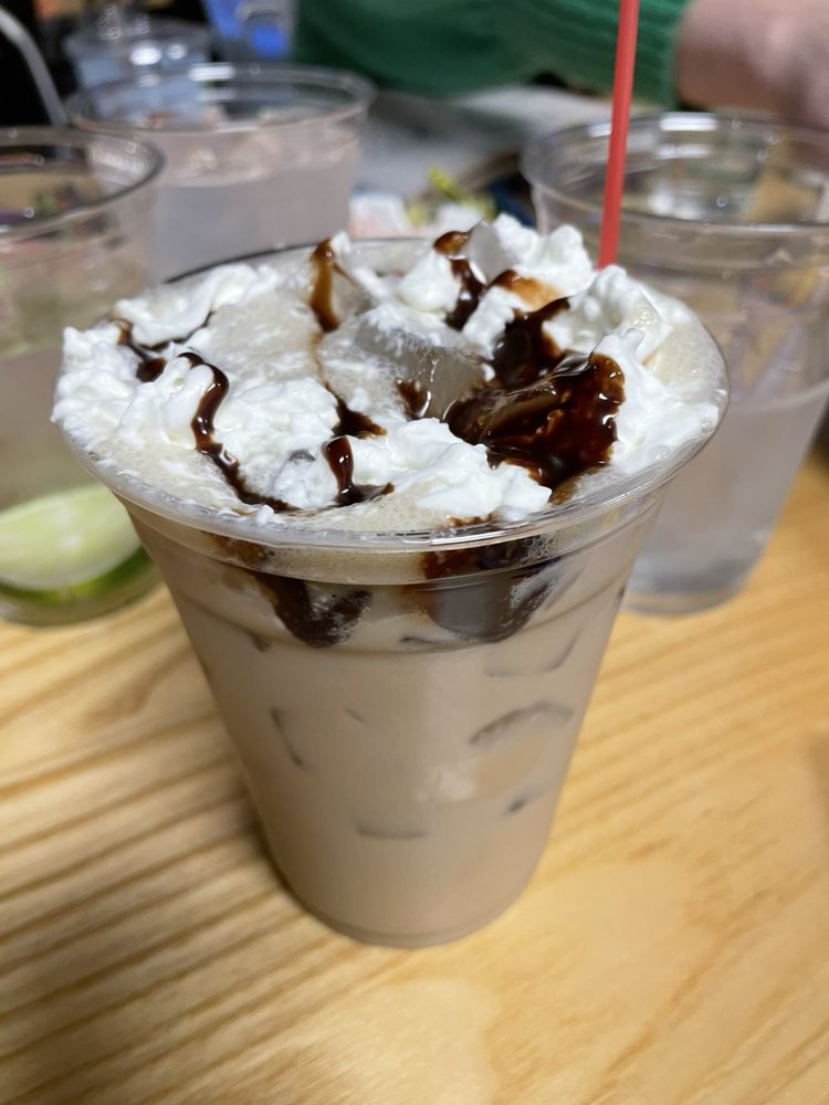 La Cacerola Taqueria