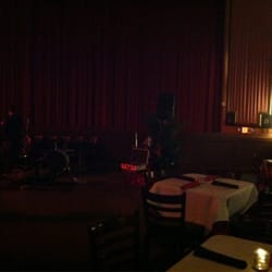 Fracas Restaurant Closed 12 Reviews American New 2781 Photo Of Fracas Restaurant Cleveland Oh United States A Bit Dark