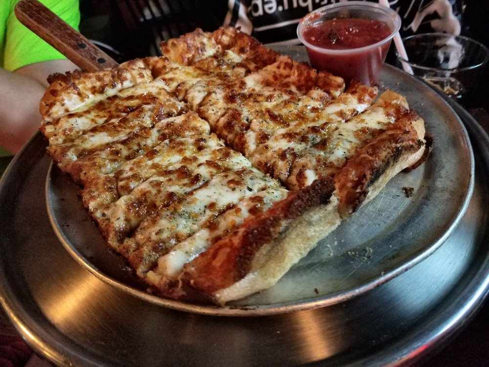 Engine House 20 Photos & 60 Reviews Pizza 309 Cass Ave, Mount Clemens, MI Restaurant