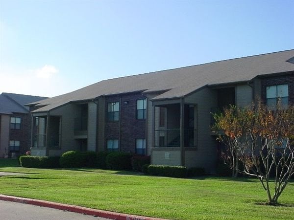 Meadows Point Apartments