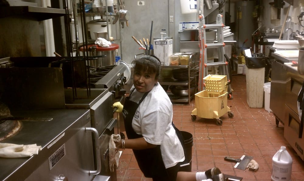 Twitter Cleaning Service