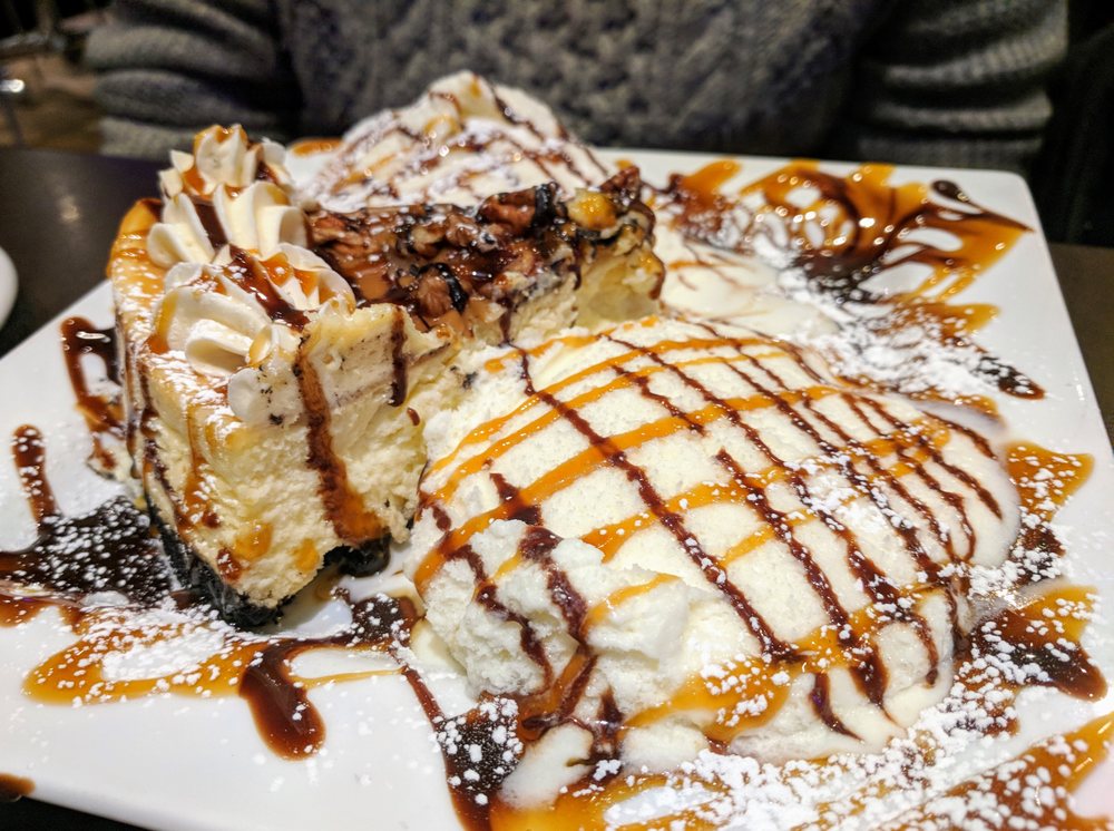 D-Spot Dessert Cafe & Bistro