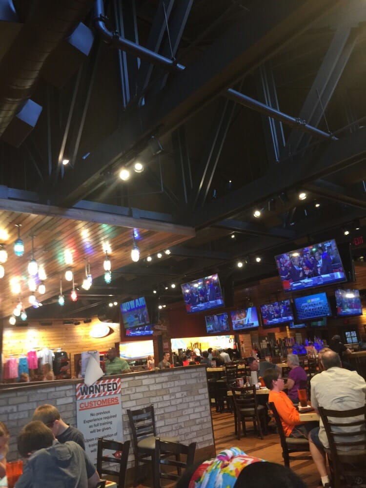 Hooters 34 Photos & 39 Reviews Chicken Wings 6855 Douglas Blvd