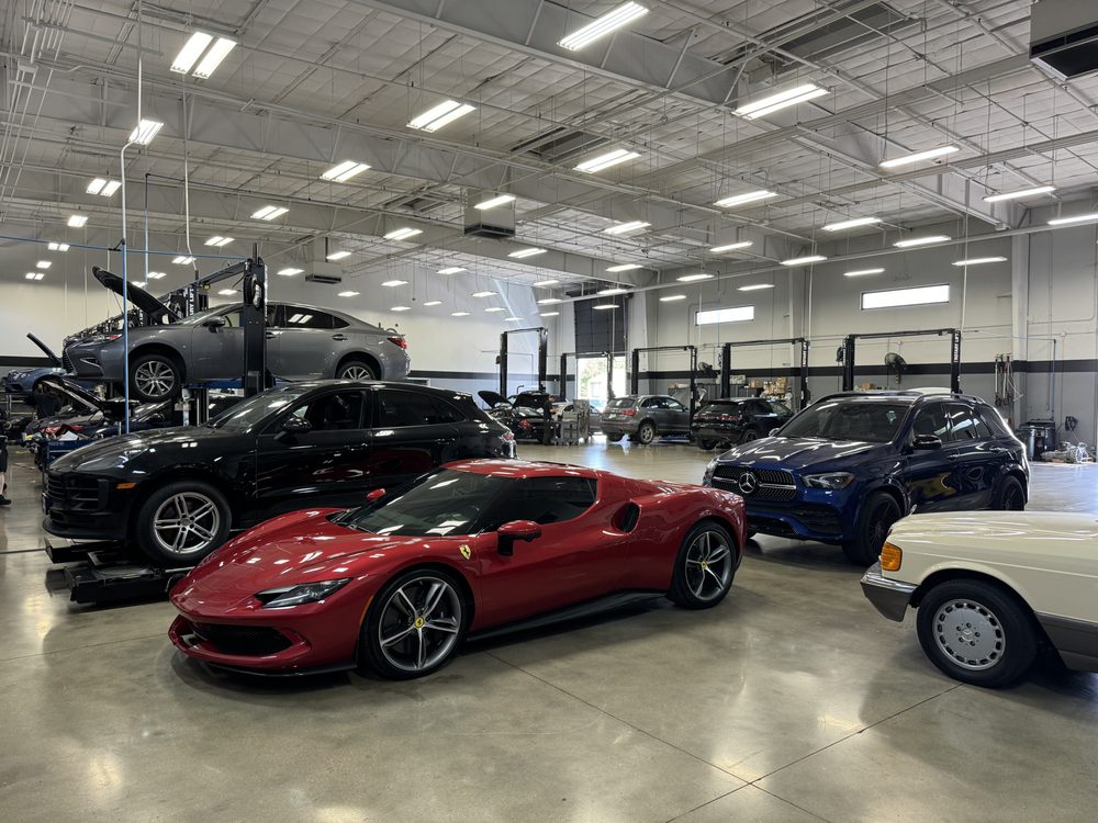 Luxury Auto Works - Austin