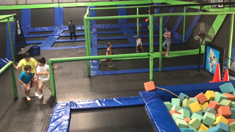 Xtreme Jumpers Kids Activities Calle Río Mocorito 805, Mexicali