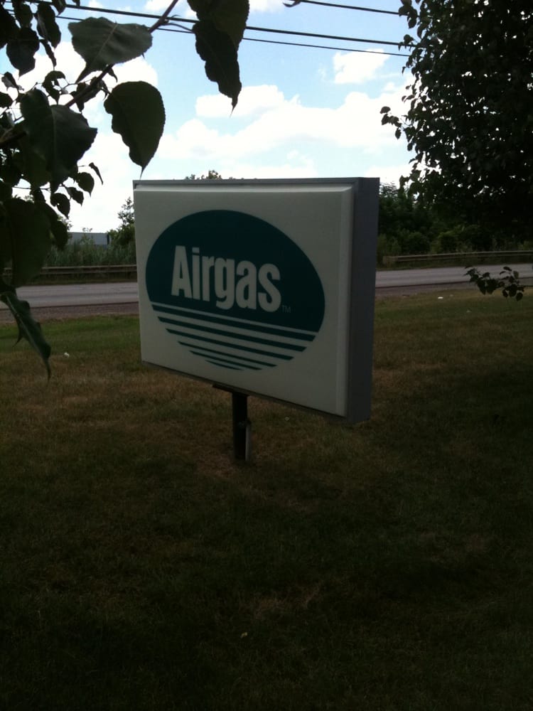 Michigan Airgas CLOSED Hardware Stores 38098 Van Born Rd, Wayne