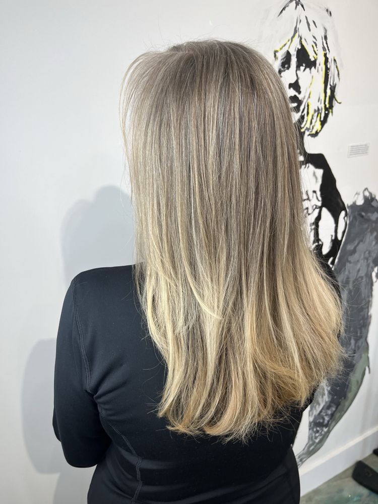 Salon South Flow by Resta Delray