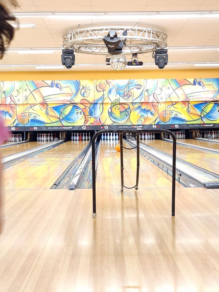 Desert Lanes