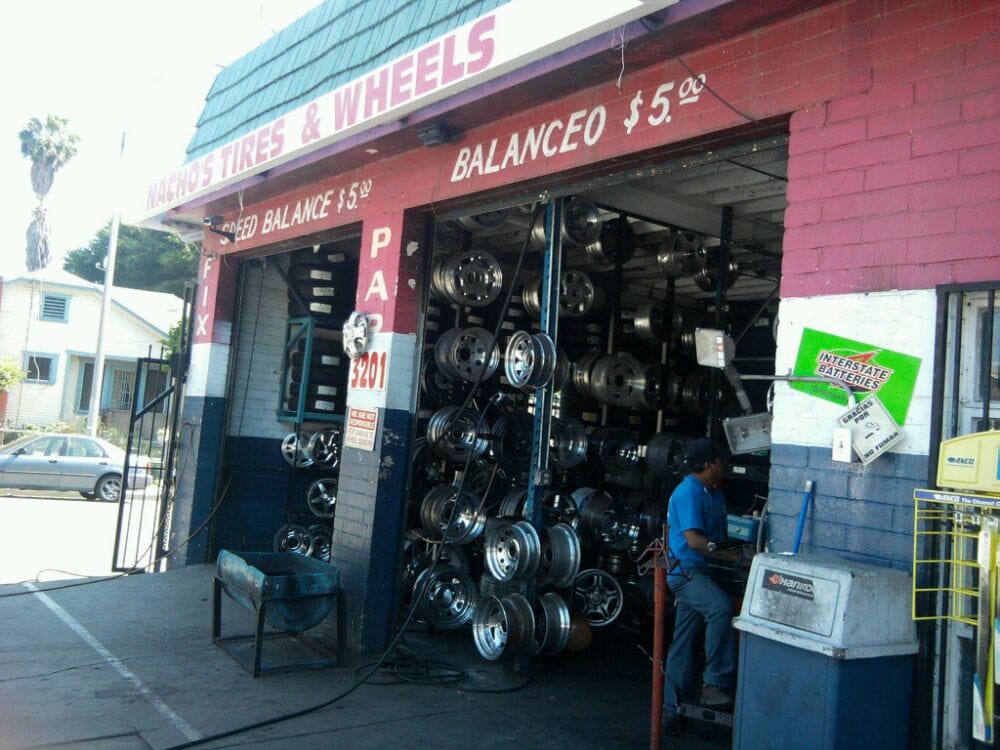 Nachos Tire Shop, Los Angeles Roadtrippers