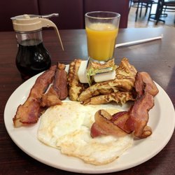 Joanna S Family Restaurant 40 Photos 34 Reviews Breakfast Photo Of Joanna S Family Restaurant Fort Wayne In United States