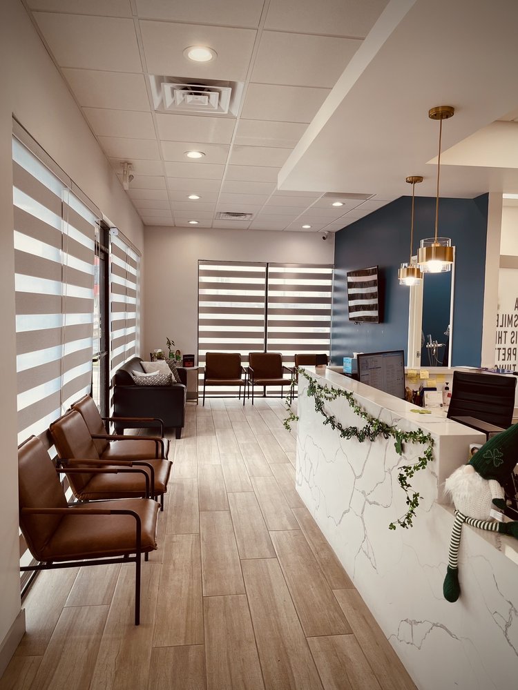 image of business Woodcrest Dental Studio
