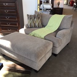 Rooms To Go 17 Photos 79 Reviews Furniture S 3256 Rooms To Go 17 Photos 79 Reviews Furniture S 3256 Peachtree Rd Ne Buckhead Atlanta Ga Phone Number Yelp