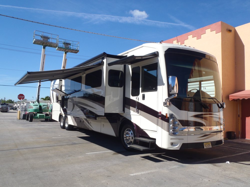 America’s Best Cruising Motor Homes & RV’s 24 Photos RV Rental