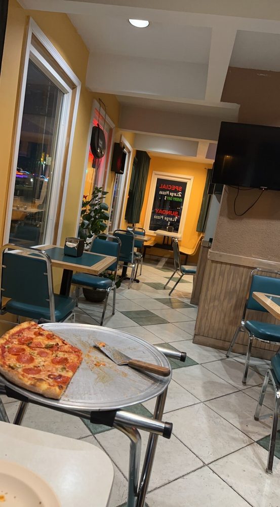 Francescos Pizza