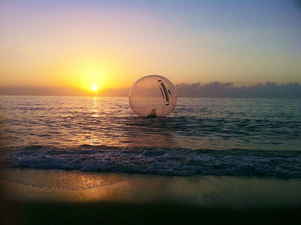 Hollywood Beach Bubble 18 Photos Active Life Hollywood, FL