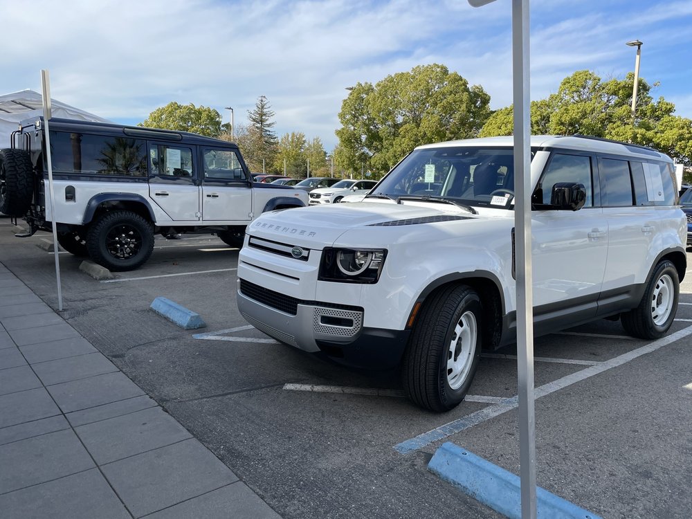 Land Rover Marin