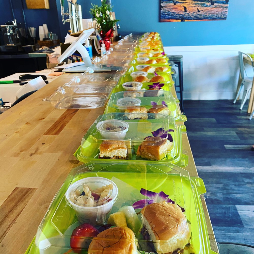 M&G Farm Stand Cafe & Catering