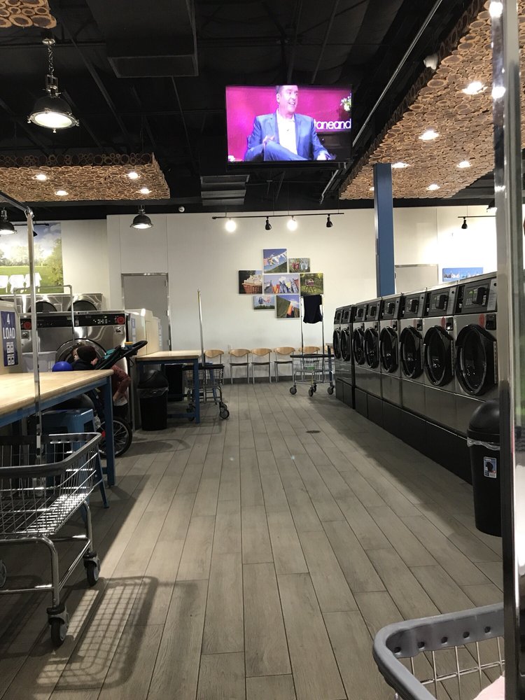 Outdoor Clothesline Laundromat 56 Photos & 75 Reviews Laundromat