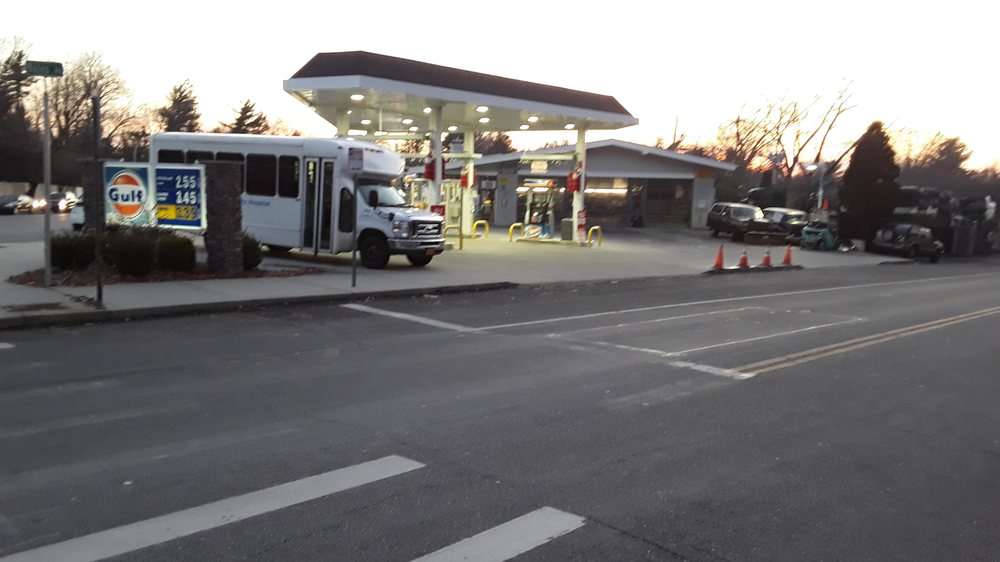 Gulf Luke's Full Service Center