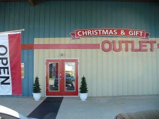 The Incredible Christmas Company Clearance Center & Outlet