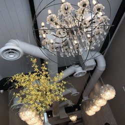 Polished Bar 654 Photos 493 Reviews Nail Salons 2139 N Photo Of Polished Bar Orange Ca United States Love The Decor And