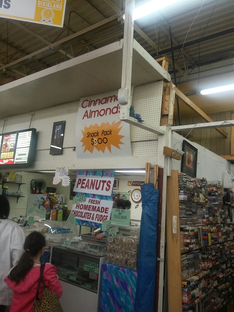 Dixieland Flea Market Place 30 Photos & 24 Reviews Thrift Stores 2045 Dixie Hwy, Waterford