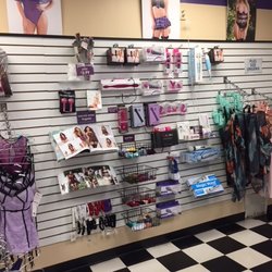 Amatoriale italiano orgia con signore troie italiane Adult book store findlay ohio