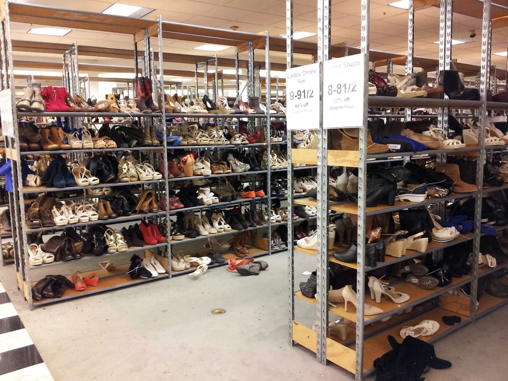 Dillard’s 15 Photos & 10 Reviews Accessories 900 W Oaks Mall