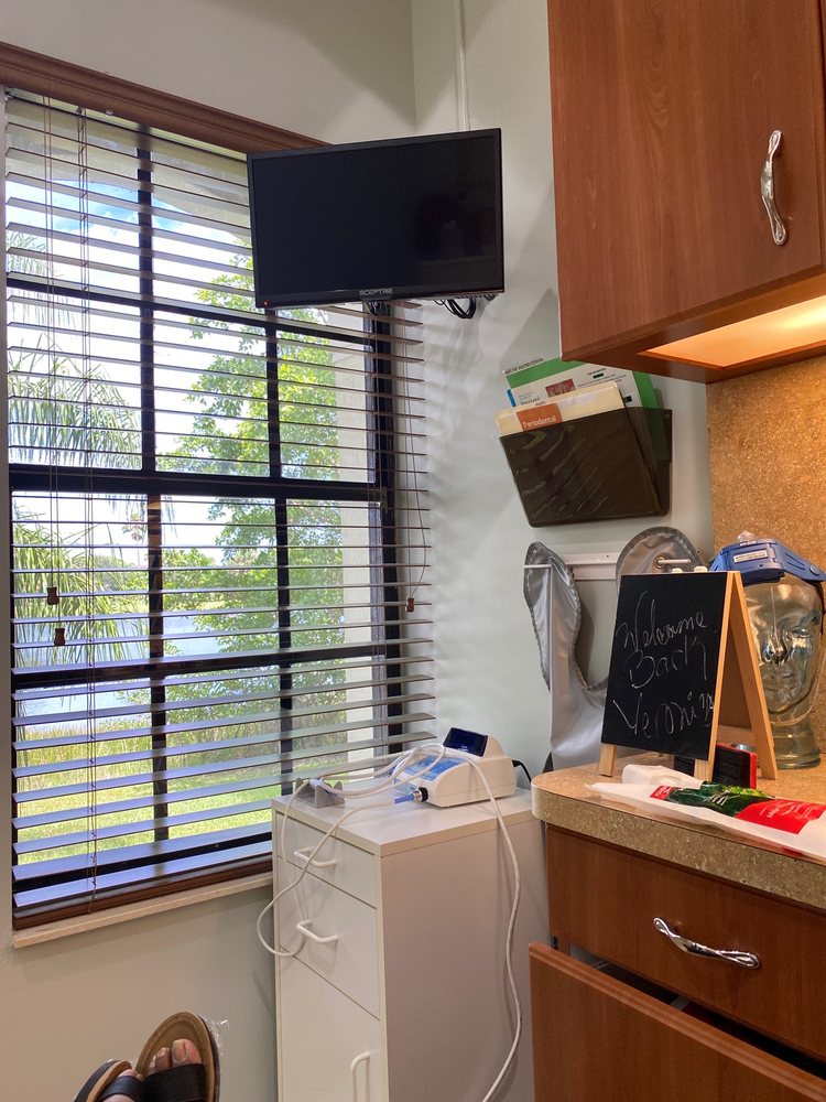 image of business Sweet Hart Dental