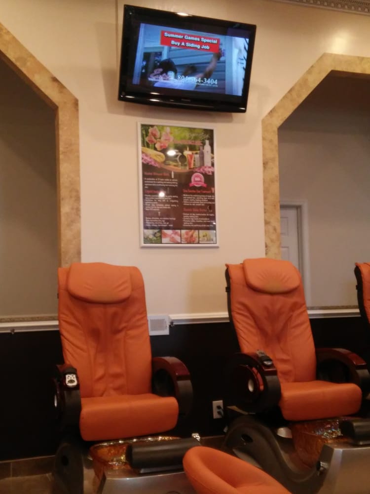 Nails 4 U & Spa 52 Photos & 41 Reviews Nail Salons 9061 Staples